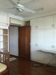 Blk 230 Hougang Avenue 1 (Hougang), HDB Executive #107064442